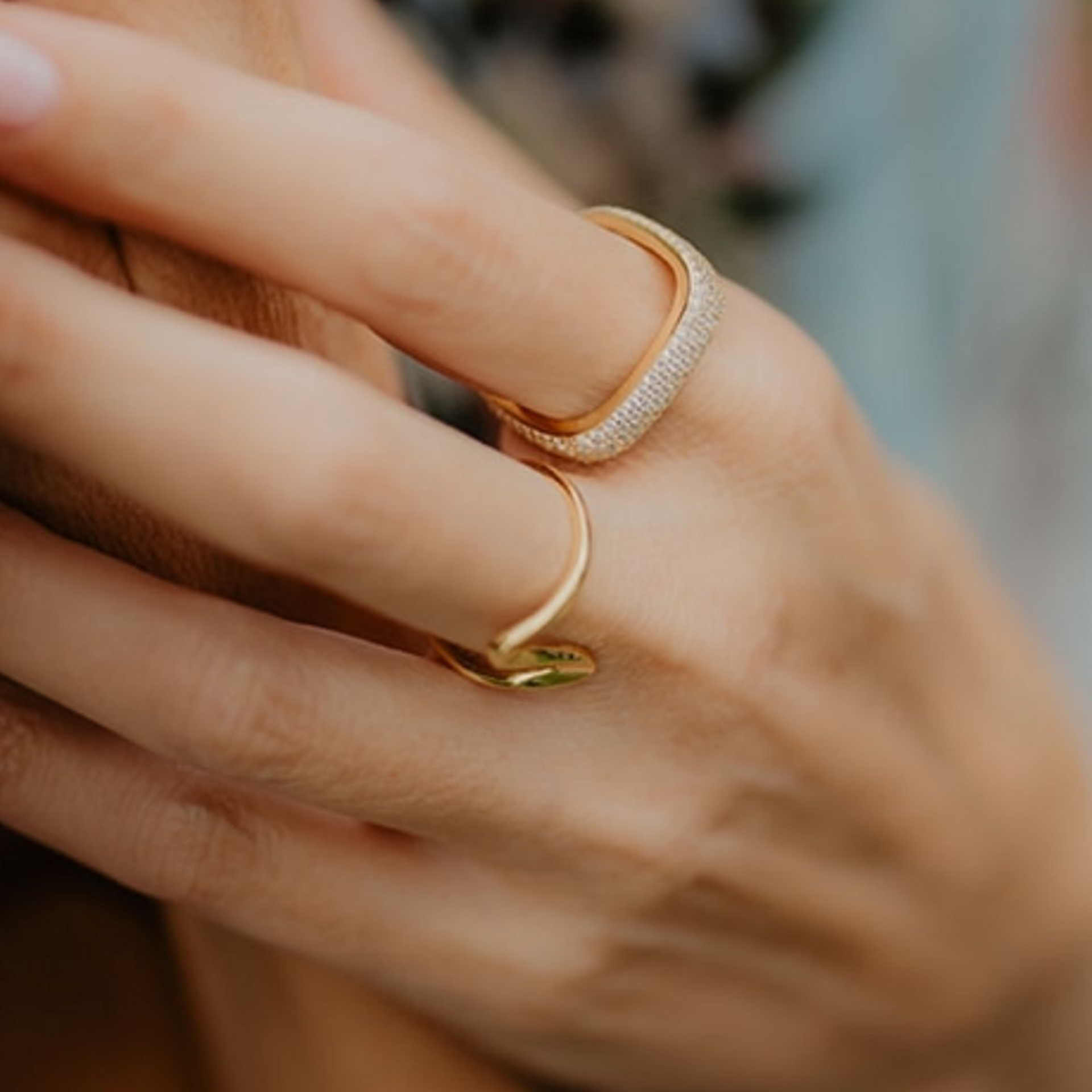 Anillo Zircon - 2
